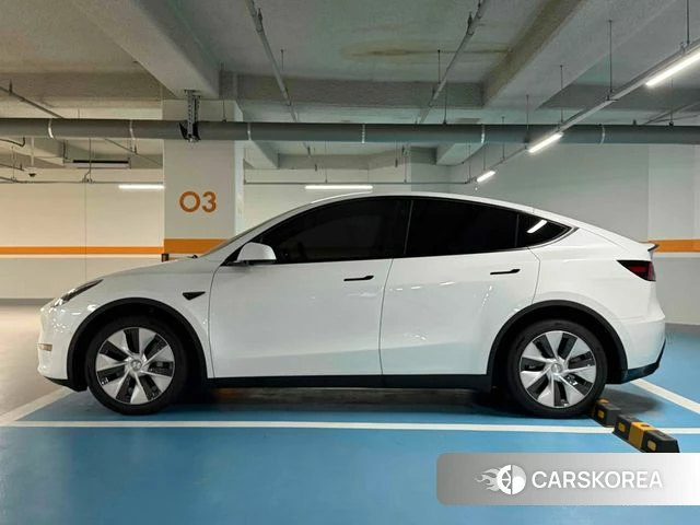 Tesla Model Y id 5047057 из Кореи 8