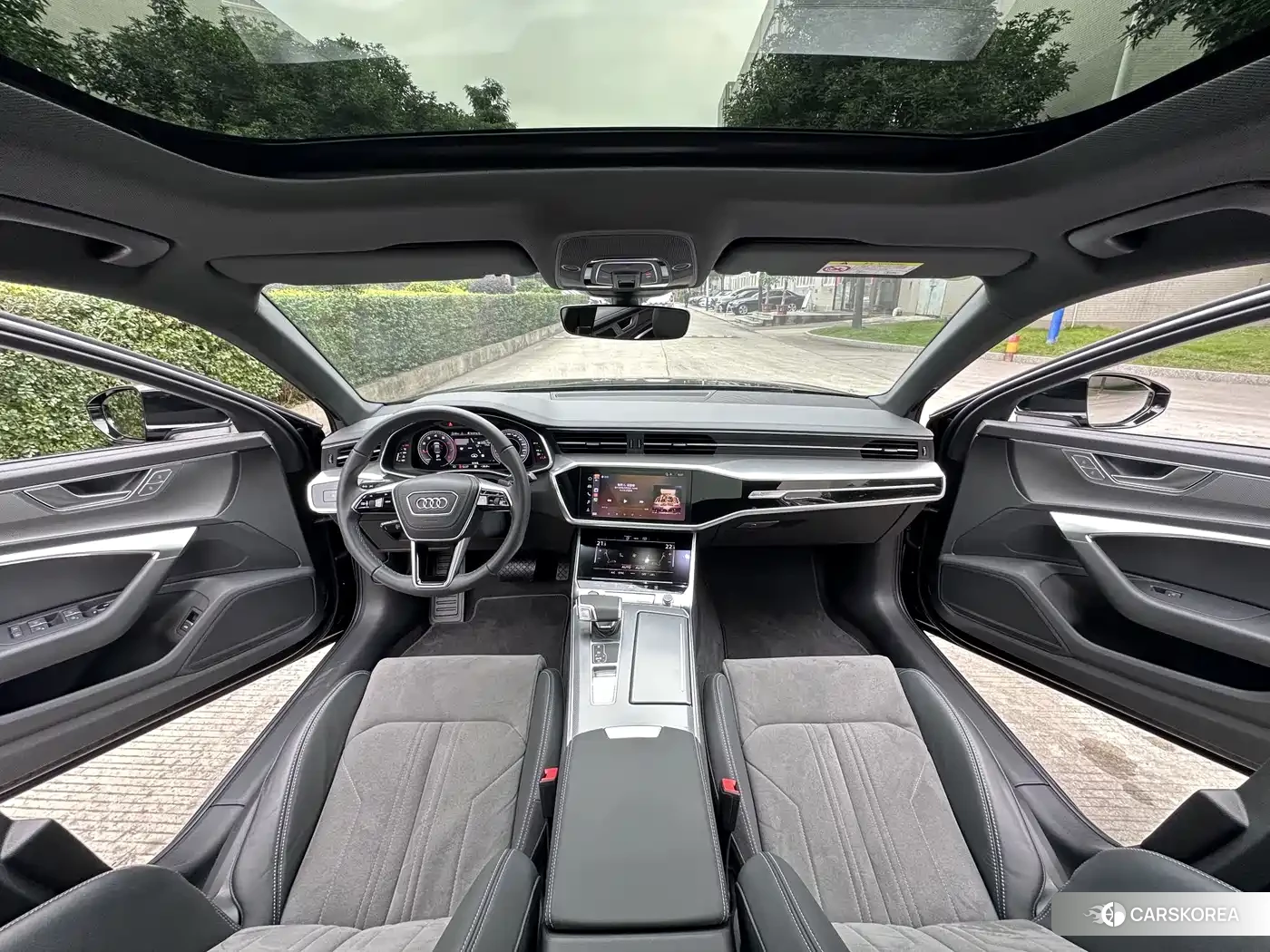 Audi A6L 2024 Черный из Китая, фото 3