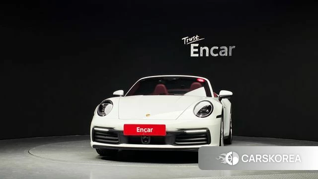 Porsche 911(992) id 5047718 из Кореи 23