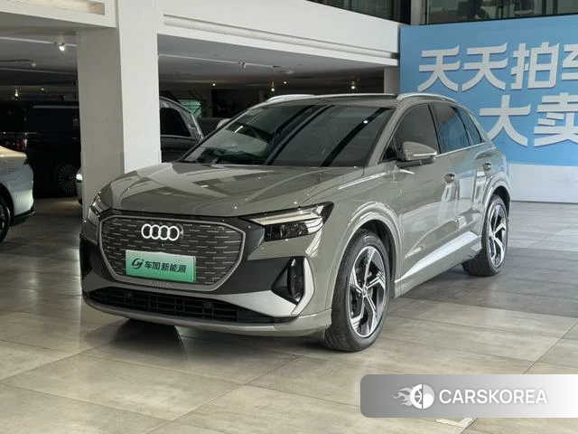Audi Q4 2024 Темно-серый из Китая, фото 3