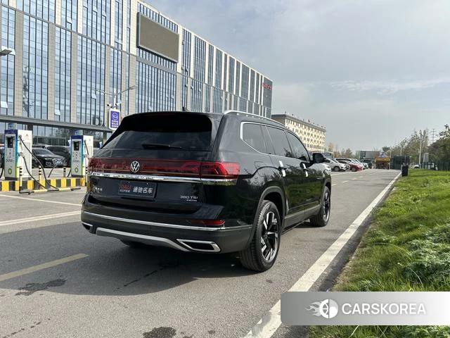 Volkswagen Teramont 2022 Черный из Китая, фото 5