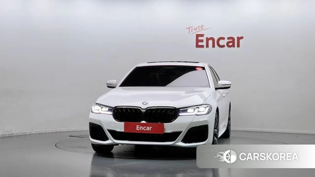 BMW 5 Series (G30) id 4929866 из Кореи 23