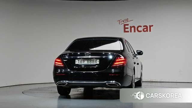 Mercedes-Benz E-Class W213 id 4998553 из Кореи 23