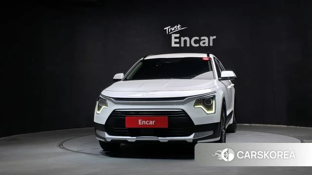 Kia Di Ol Nu Niro id 5046240 из Кореи 23