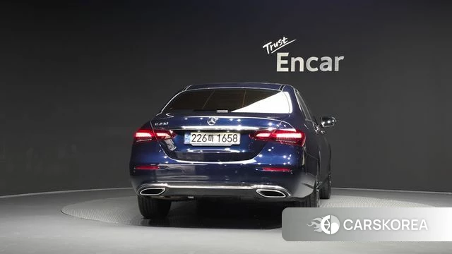 Mercedes-Benz E-Class W213 id 4987037 из Кореи 23