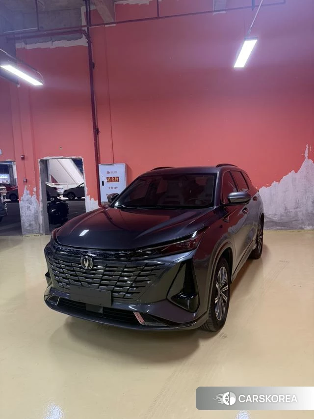 Chang'an CS75 PLUS 2023 Темно-серый из Китая, фото 3