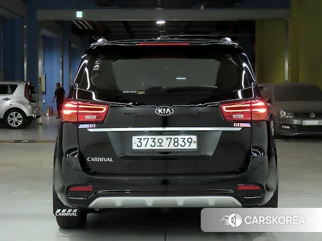 Kia The New Carnival id 5004041 из Кореи 13