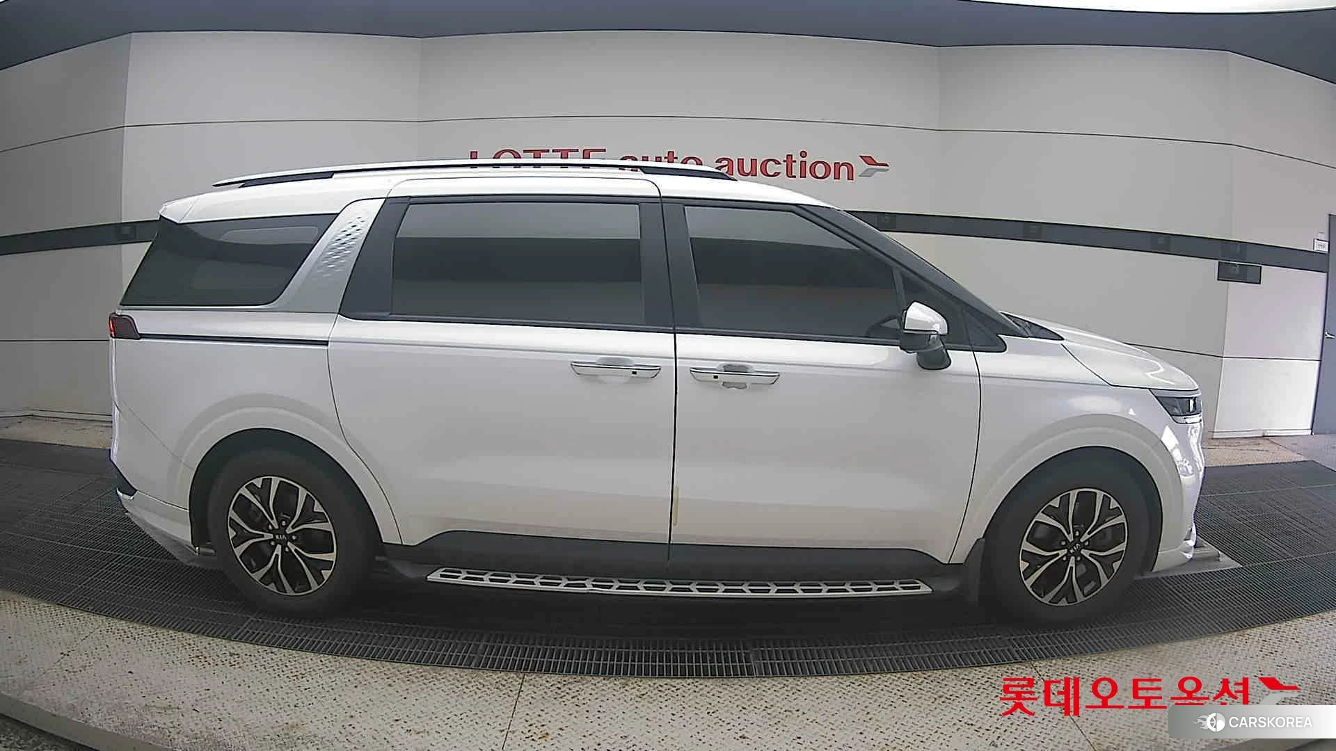 Kia Carnival id 4984741 из Кореи 23