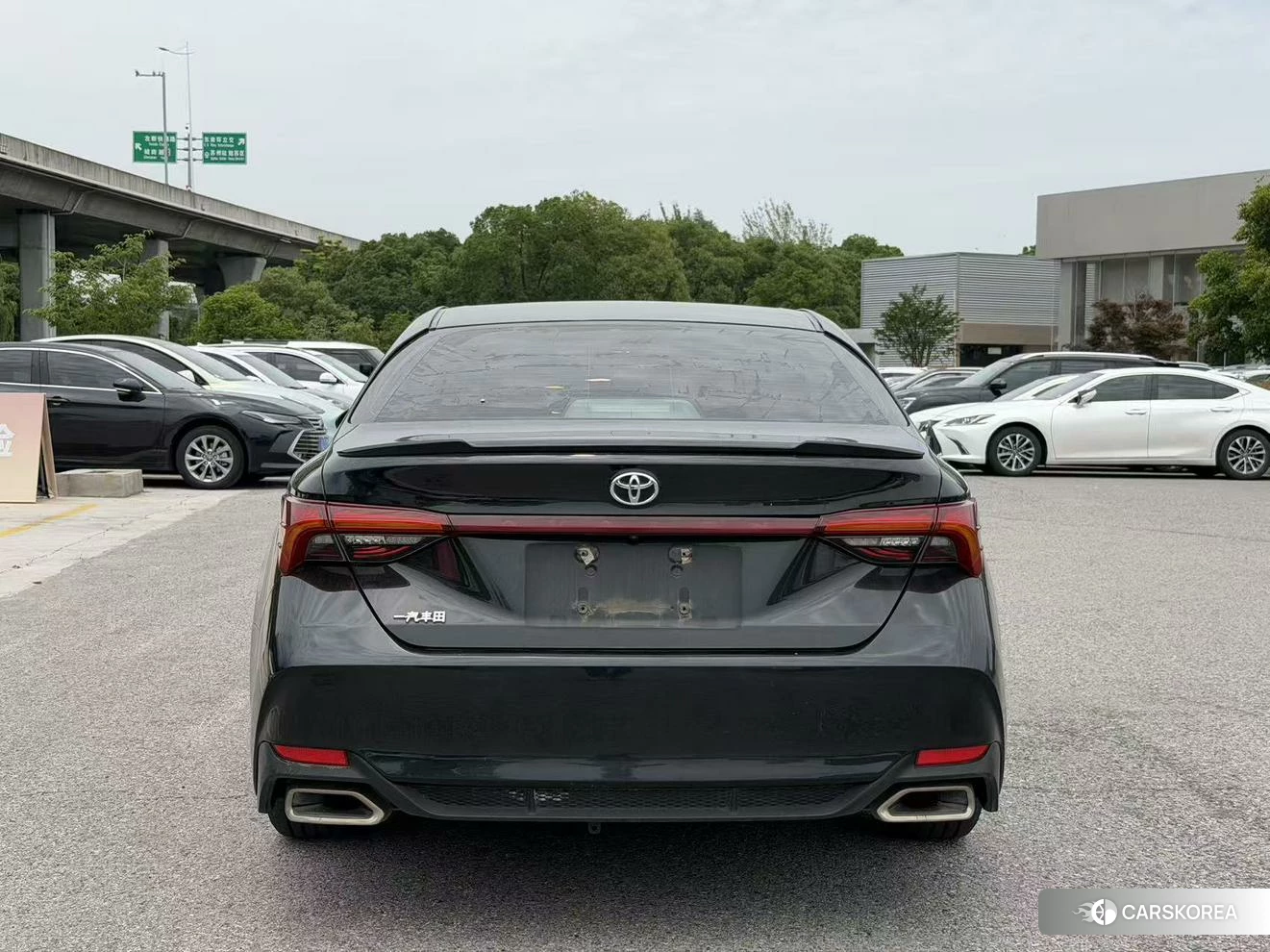Toyota Avalon 2019 Черный из Китая, фото 3