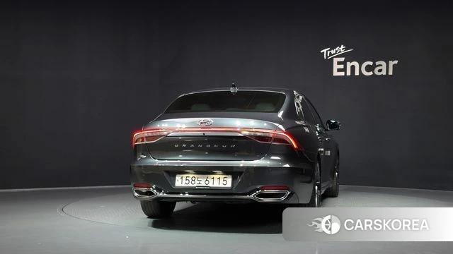 Hyundai The New Grandeur IG id 4959647 из Кореи 23