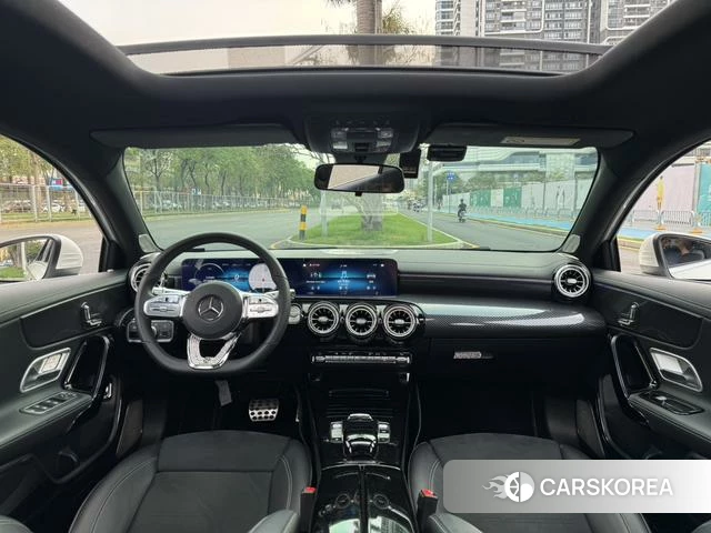 Mercedes-Benz A-Class 2022 Белый из Китая, фото 3