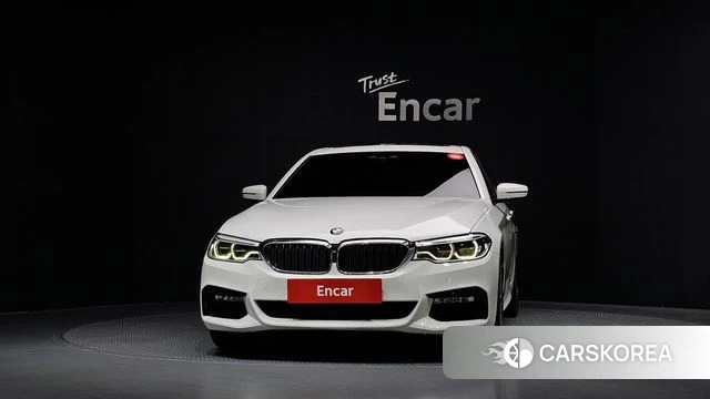 BMW 5 Series (G30) id 5014145 из Кореи 23