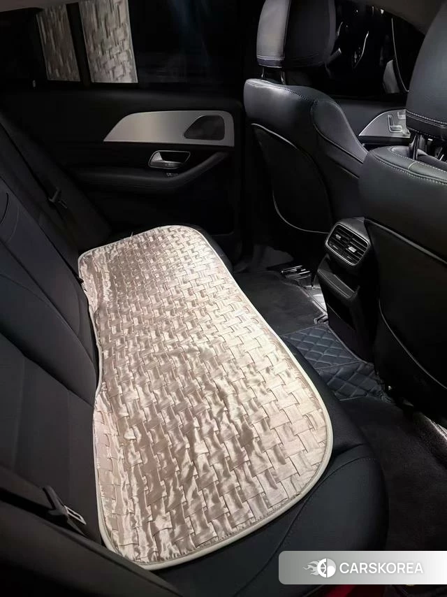Mercedes-Benz GLE 2023 Черный из Китая, фото 3