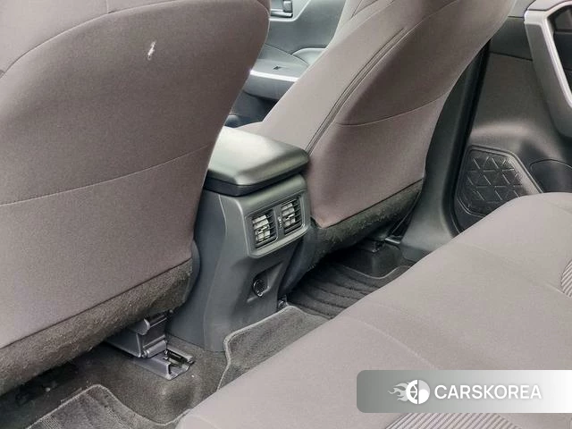 Toyota Wildlander 2024 Черный из Китая, фото 3