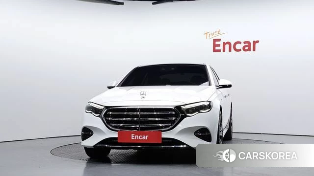 Mercedes-Benz E-Class W214 id 4941116 из Кореи 23