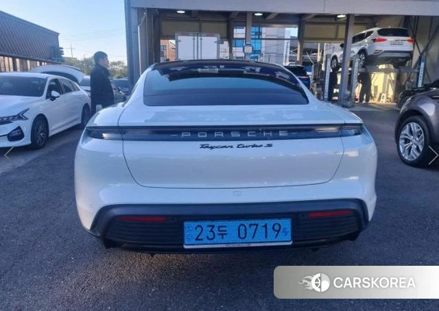 Porsche Taycan id 5040971 из Кореи 11