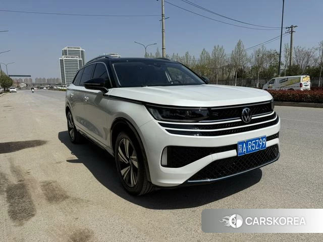 Volkswagen Tavendor 2023 Белый из Китая, фото 6