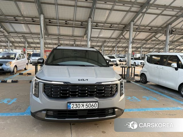 Kia The New Carnival 4th Generation 2024 Серебристо-серый из Кореи, фото 3