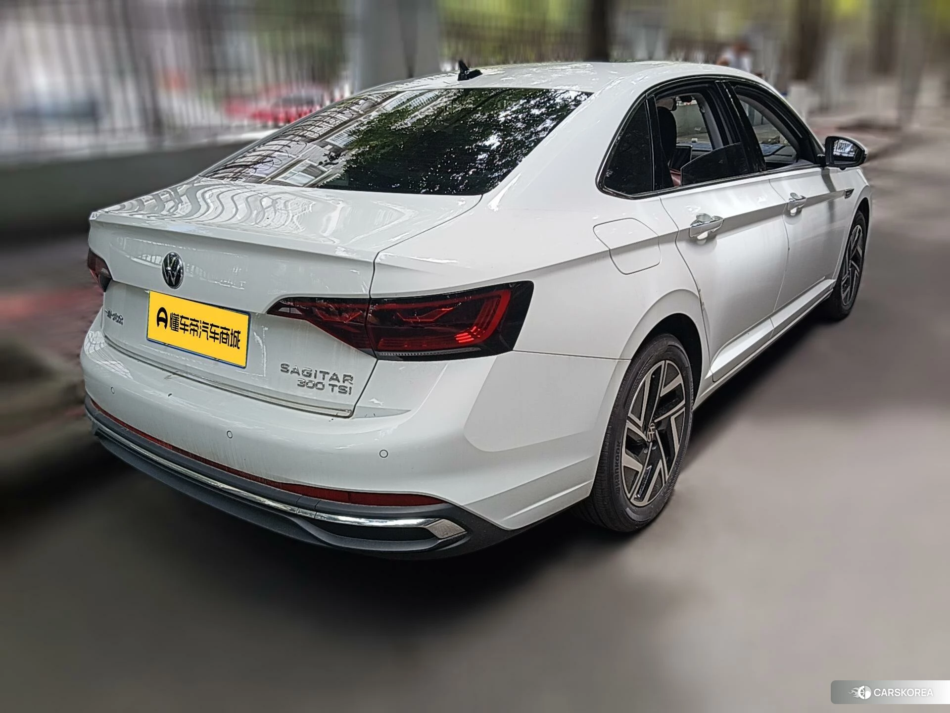 Volkswagen Sagitar 2025 Белый из Китая, фото 3