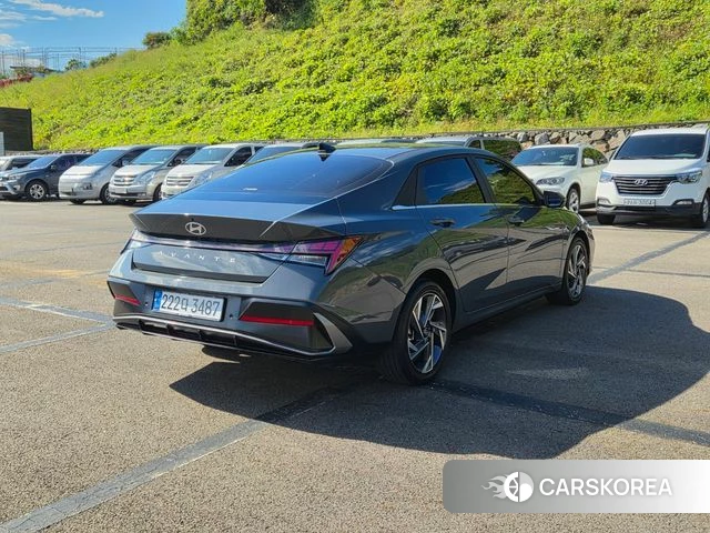 Hyundai The New Avante (CN7) id 5039098 из Кореи 12