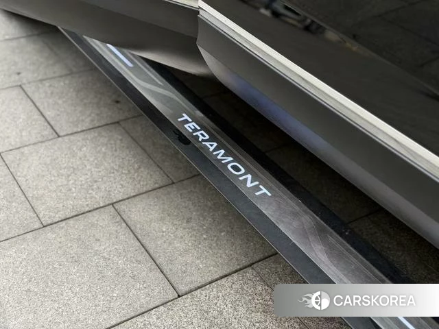 Volkswagen Teramont 2023 Черный из Китая, фото 4