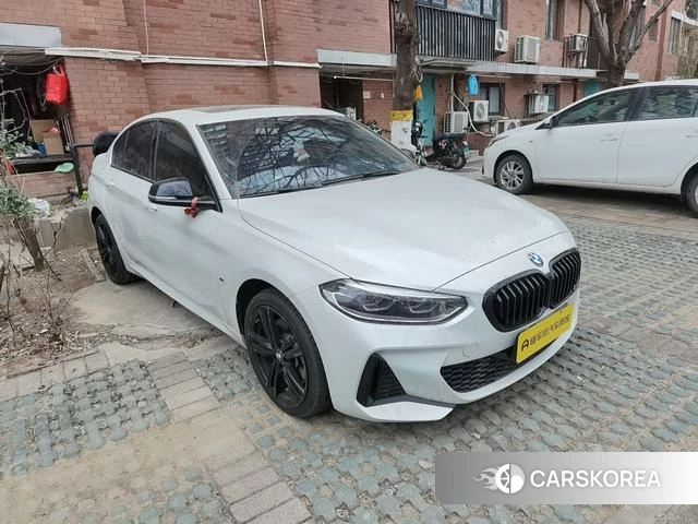 BMW 1 series 2023 Белый из Китая, фото 3