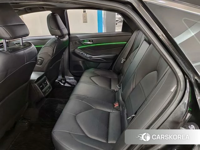 Toyota Avalon 2021 Черный из Китая, фото 4