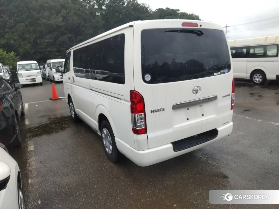 Toyota HiAce Van 2019 из Японии, фото 3
