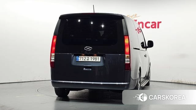 Hyundai Staria id 4710853 из Кореи 23