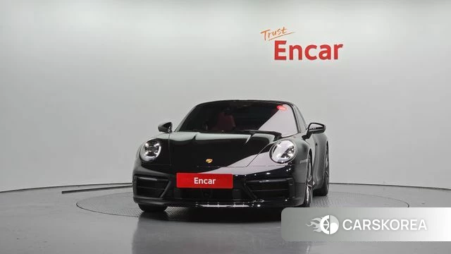 Porsche 911(992) id 4941204 из Кореи 23