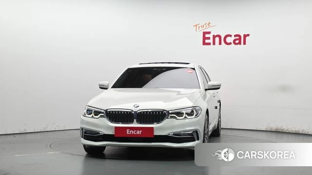 BMW 5 Series (G30) id 5018366 из Кореи 23