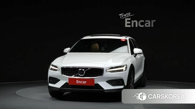 Volvo V60 Cross-Country 2nd Generation id 4987019 из Кореи 13