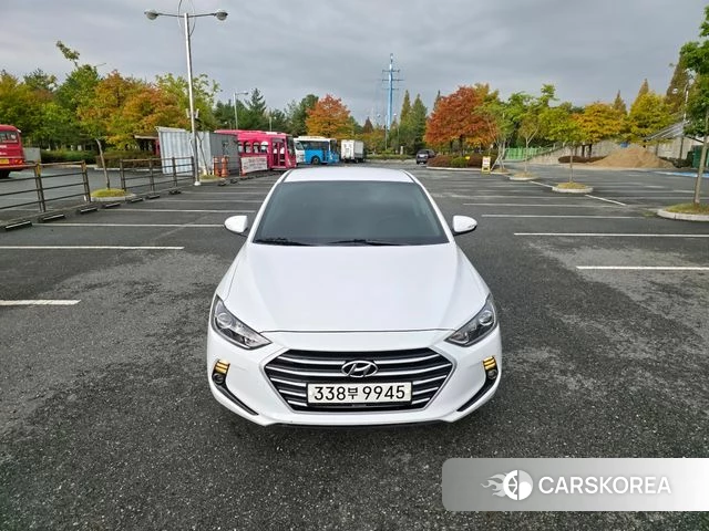 Hyundai Avante AD id 5019009 из Кореи 13