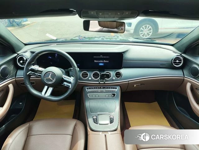 Mercedes-Benz E-Class 2021 Черный из Китая, фото 3