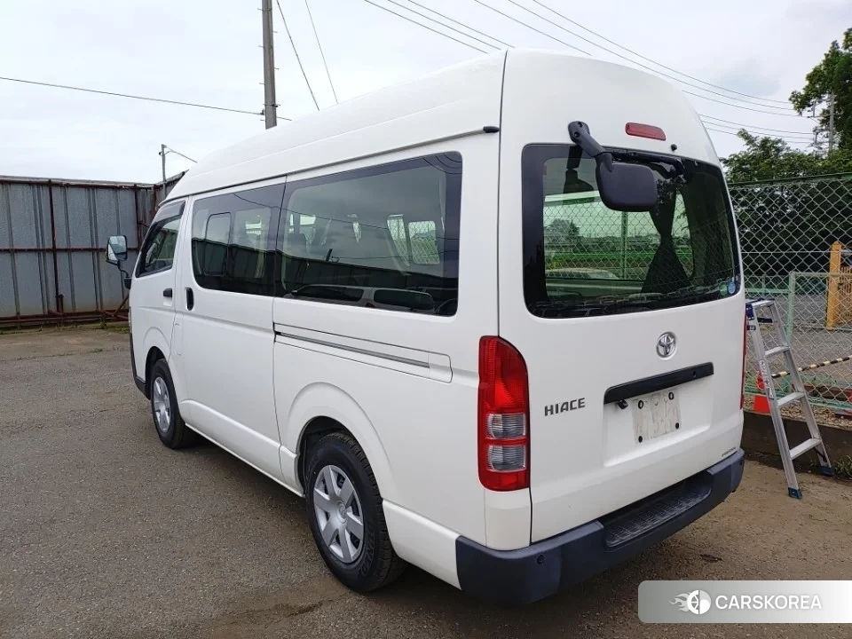 Toyota HiAce Van 2019 из Японии, фото 3