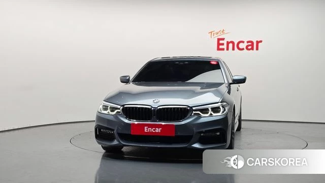 BMW 5 Series (G30) id 5004635 из Кореи 13