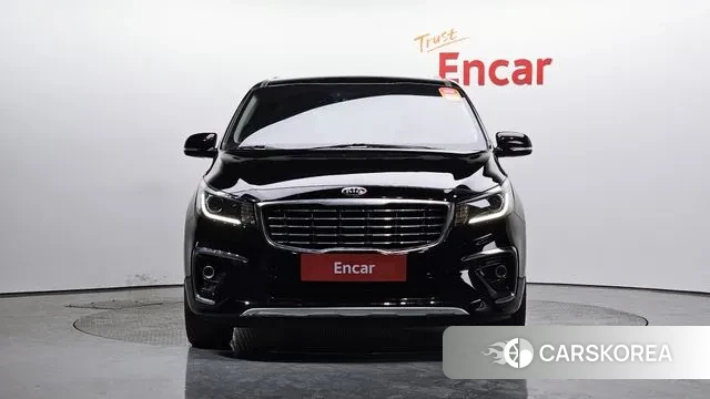 Kia The New Carnival id 2567983 из Кореи 13