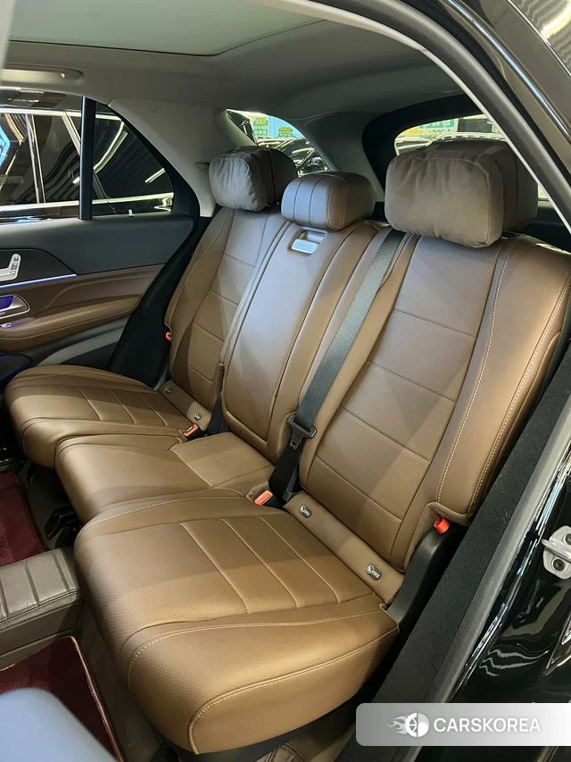 Mercedes-Benz GLE 2024 Черный из Китая, фото 3