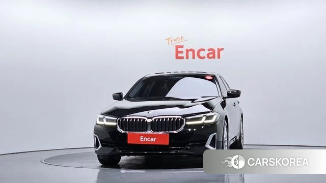 BMW 5 Series (G30) id 3953259 из Кореи 13