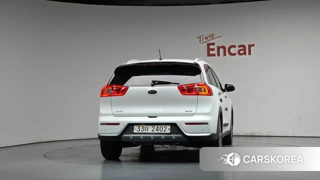 Kia Niro id 5035983 из Кореи 23