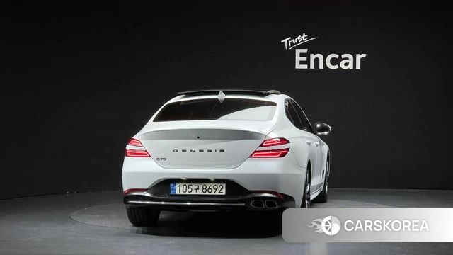 Genesis The New G70 id 4936340 из Кореи 23