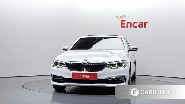 BMW 5 Series (G30) id 4967605 из Кореи 23