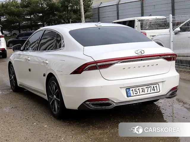 Hyundai The New Grandeur IG id 3736487 из Кореи 13