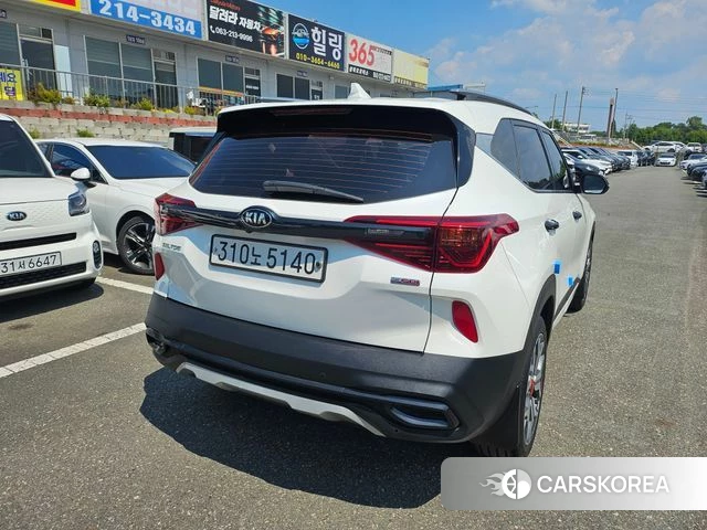 Kia Seltos id 4662636 из Кореи 13