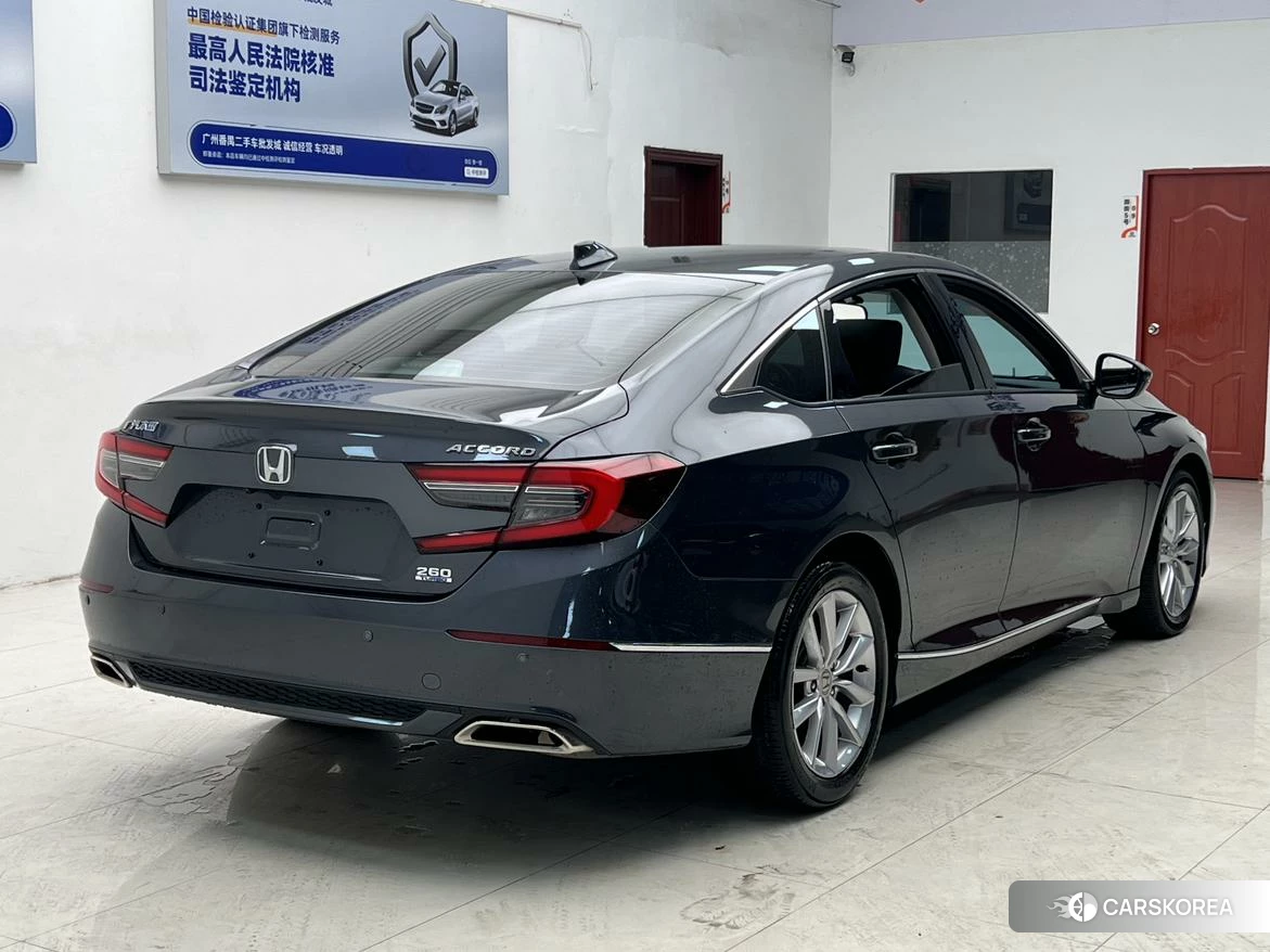 Honda Accord 2021 Темно-серый из Китая, фото 3