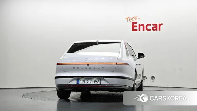 Hyundai Grandeur Hybrid (GN7) id 5039622 из Кореи 23