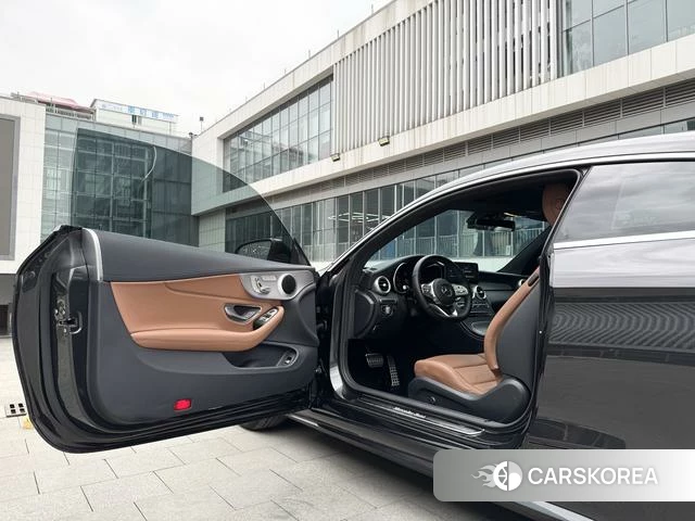 Mercedes-Benz C-class 2021 Темно-серый из Китая, фото 3