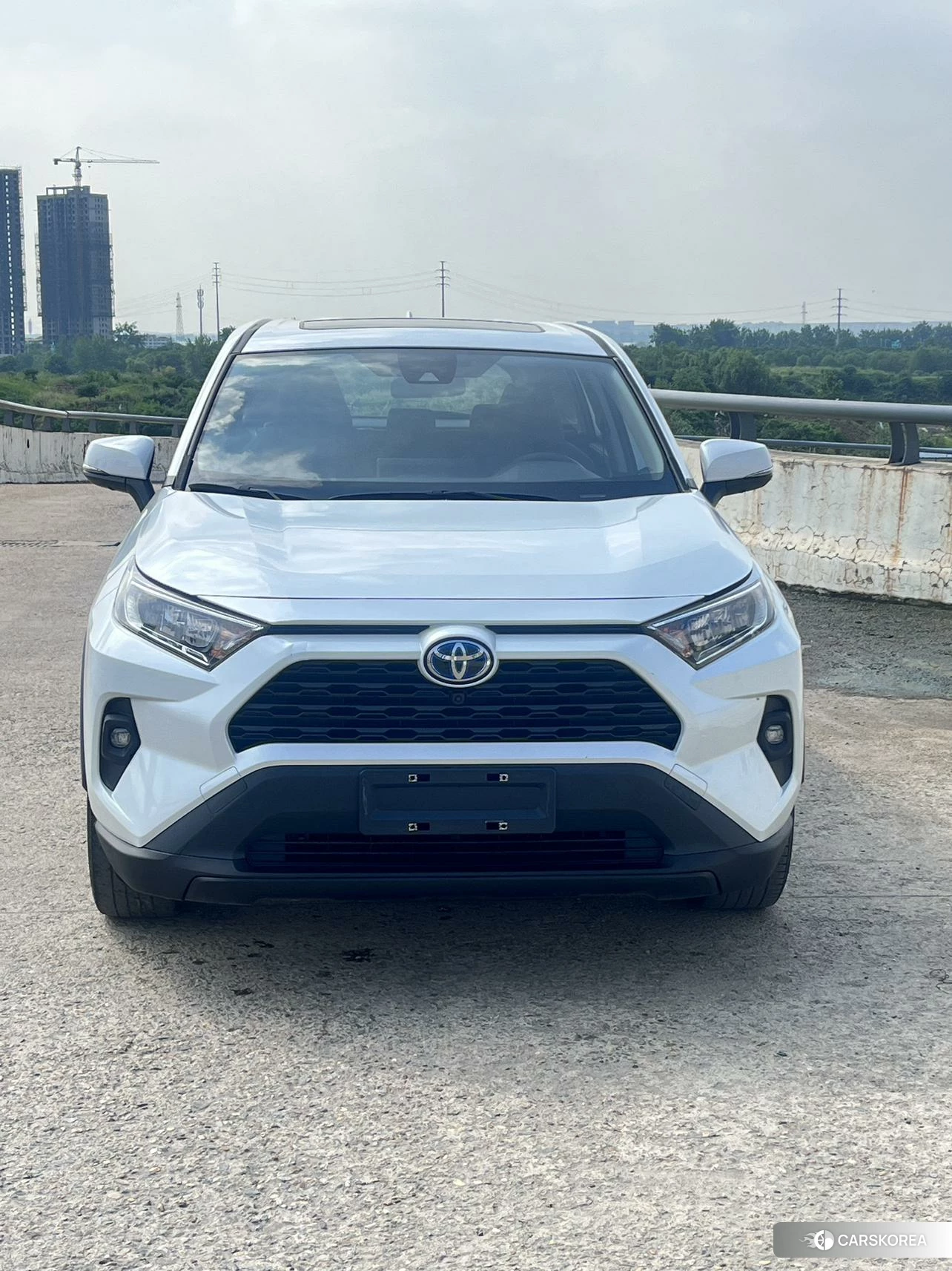 Toyota RAV4 2023 Белый из Китая, фото 3