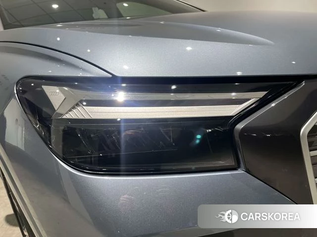 Audi Q4 2024 Синий из Китая, фото 6