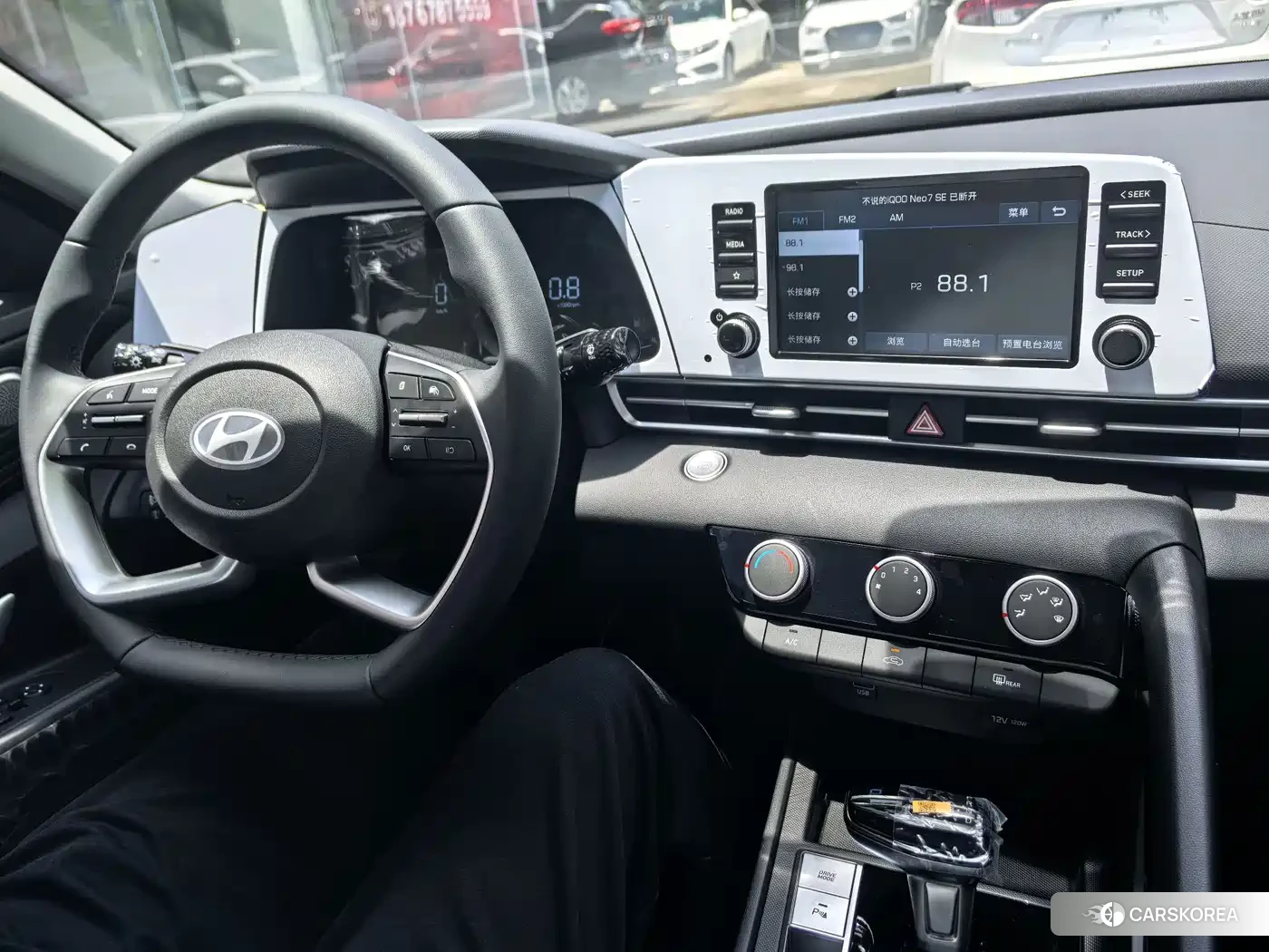 Hyundai Elantra 2026 Белый из Китая, фото 6